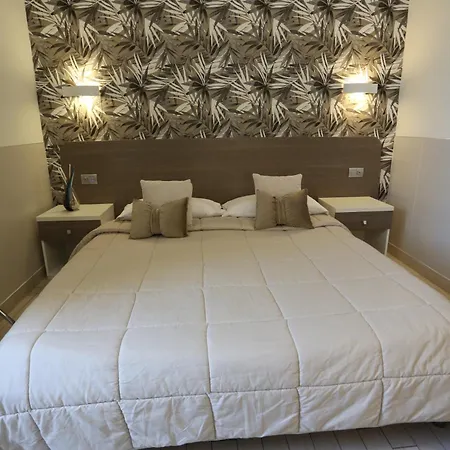 Suite 39 B&B-3